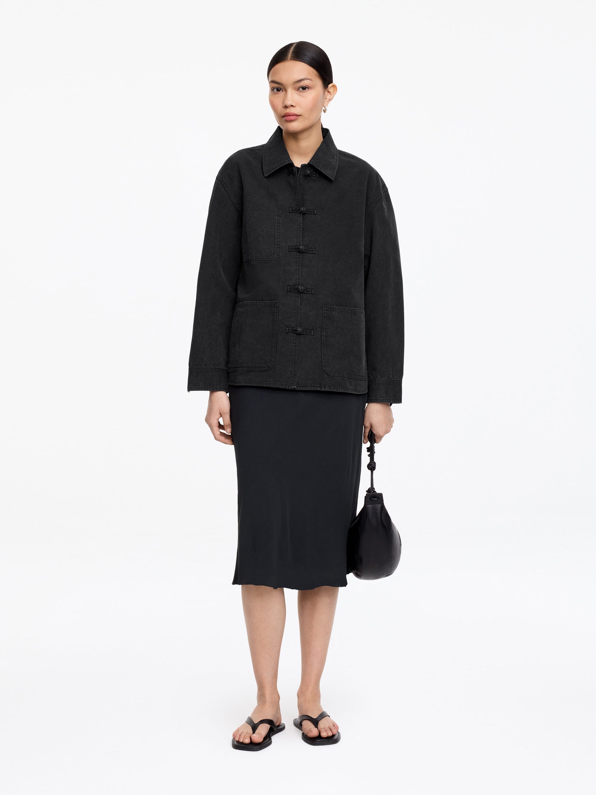 Knot-Button Overshirt - Black