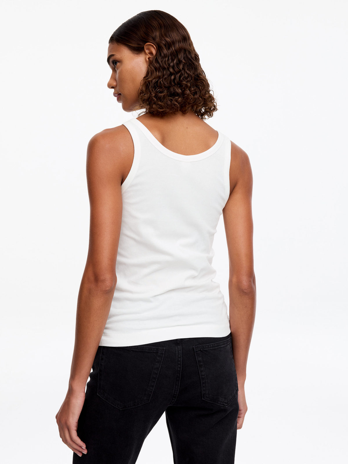 Scoop-Neck Tank Top - White - Image 5