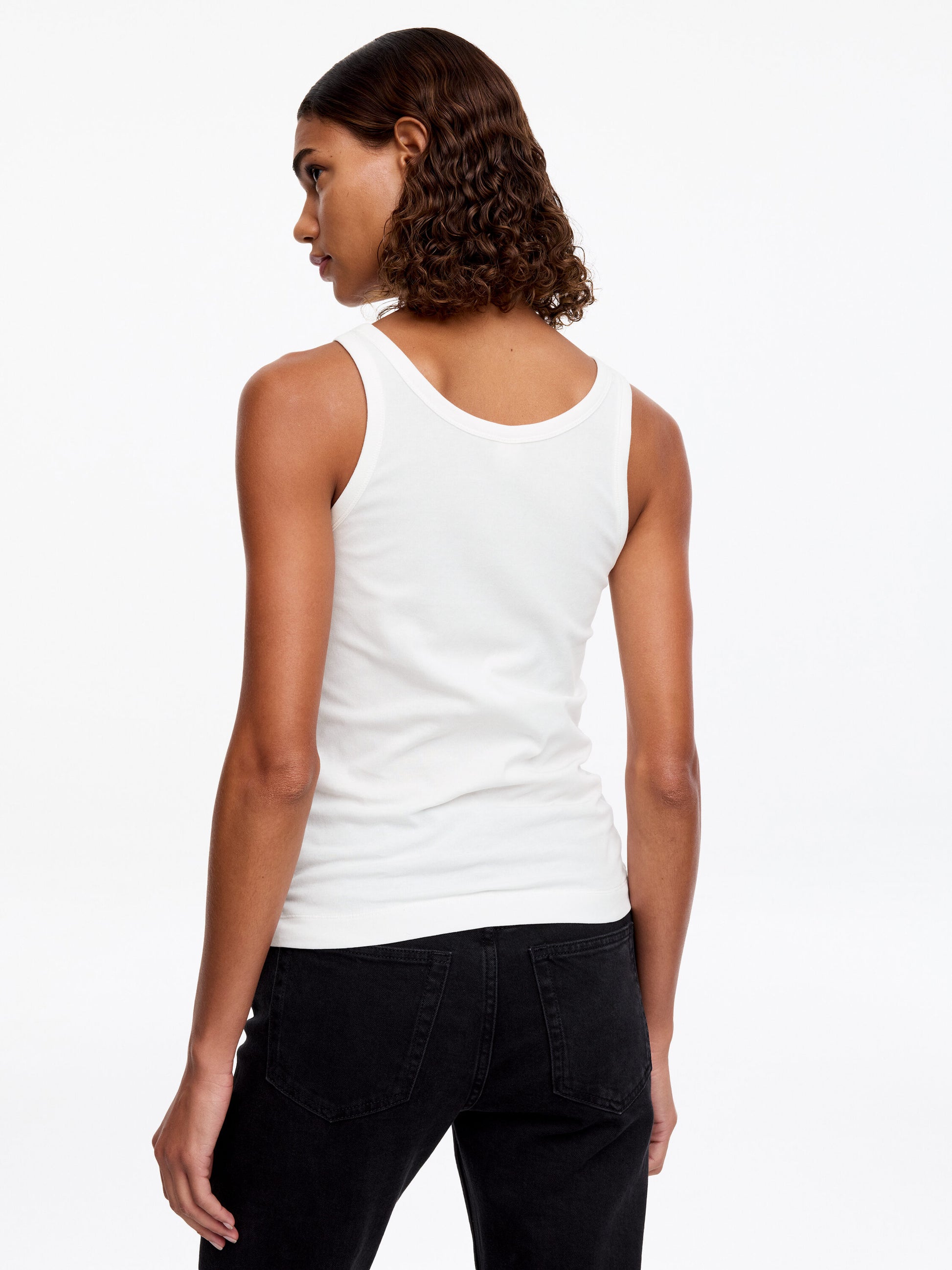 Scoop-Neck Tank Top - White - Image 5