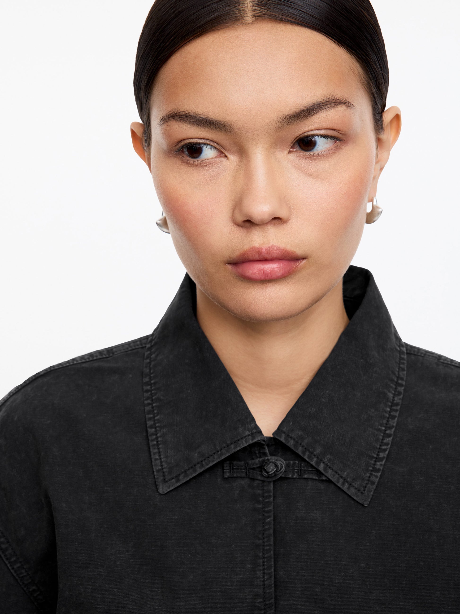 Knot-Button Overshirt - Black - Image 4